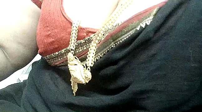 Snapshot of hot_pavitra chatting on 12.21.24 hot pavitra online show from 12.21.24