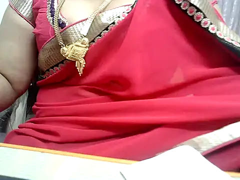 Snapshot of hot_pavitra chatting on 01.27.25 hot pavitra online show from 01.27.25