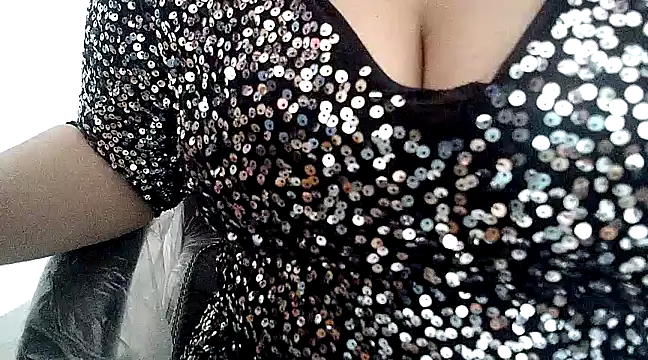 Snapshot of hot_pavitra chatting on 01.31.25 hot pavitra online show from 01.31.25