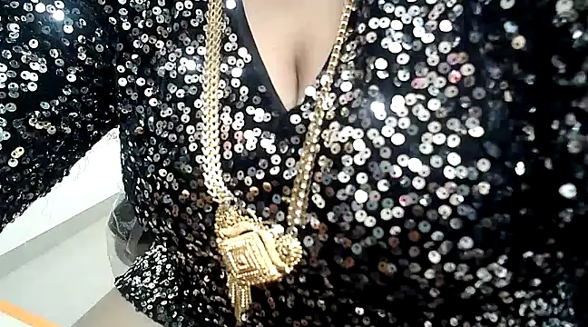 Snapshot of hot_pavitra chatting on 01.31.25 hot pavitra online show from 01.31.25