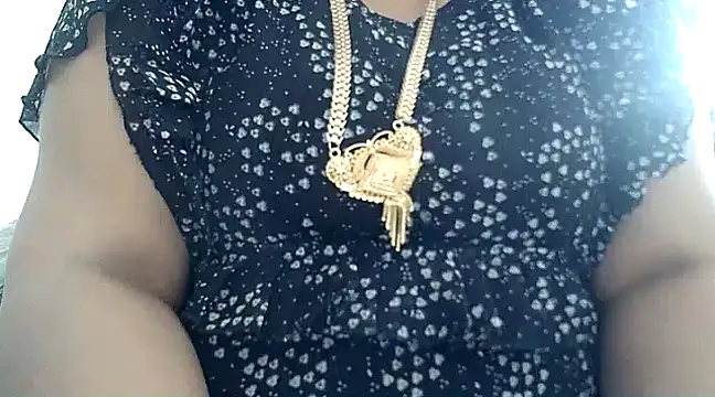 Snapshot of hot_pavitra chatting on 02.07.25 hot pavitra online show from 02.07.25