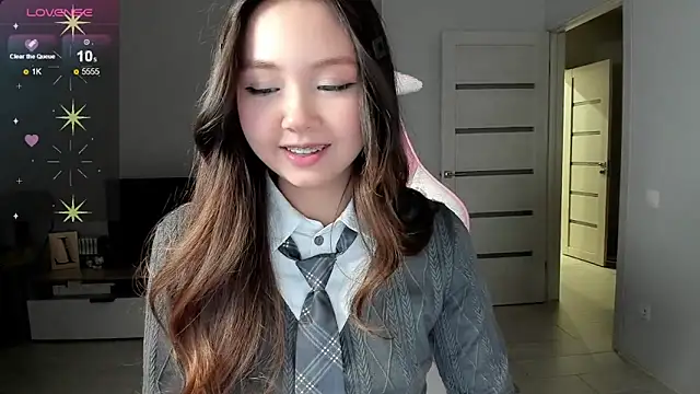 Fluffy Rose online show from 02.01.26