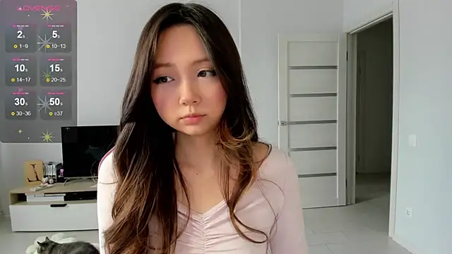 Fluffy Rose online show from 03.21.26