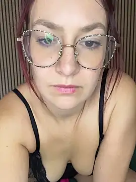 ladoucedu34 online show from 10.25.25