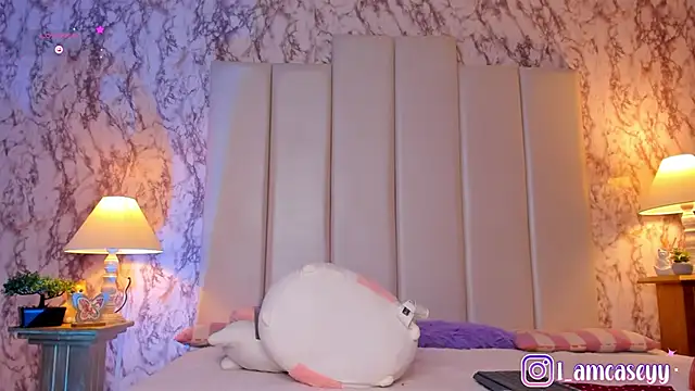 Snapshot of CaseyPiierce chatting on 03.12.25 CaseyPiierce online show from 03.12.25