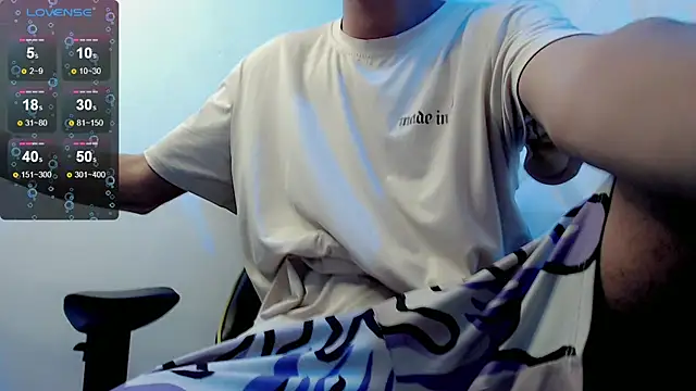 Snapshot of Jake_tripp chatting on 01.25.25 Jake tripp online show from 01.25.25