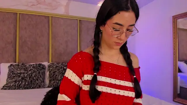 Snapshot of Susa1userma_ chatting on 02.21.25 Susa1userma online show from 02.21.25