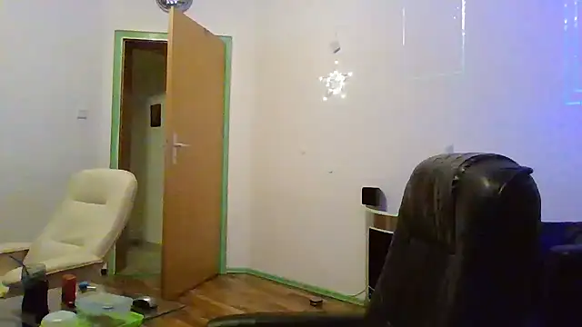 Snapshot of Minm666 chatting on 12.25.24 Minm666 online show from 12.25.24