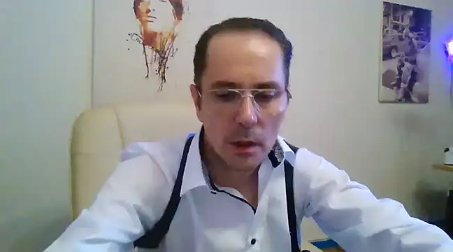 Snapshot of Minm666 chatting on 02.02.25 Minm666 online show from 02.02.25