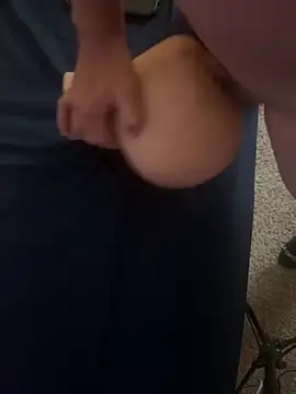 Snapshot of Texaslong8 chatting on 04.08.26 Texaslong8 online show from 04.08.26