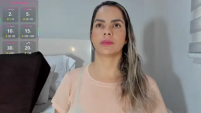 ClaraMariaMon online show from 02.08.26