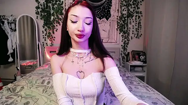 Snapshot of Marcellean chatting on 01.22.25 Marcellean online show from 01.22.25