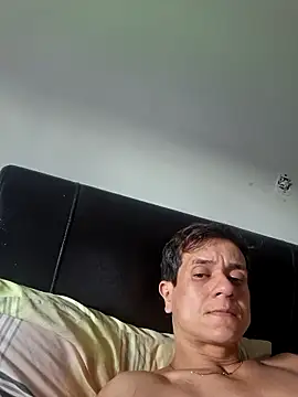 Snapshot of Tulio_maravilha12 chatting on 03.06.26 Tulio maravilha12 online show from 03.06.26