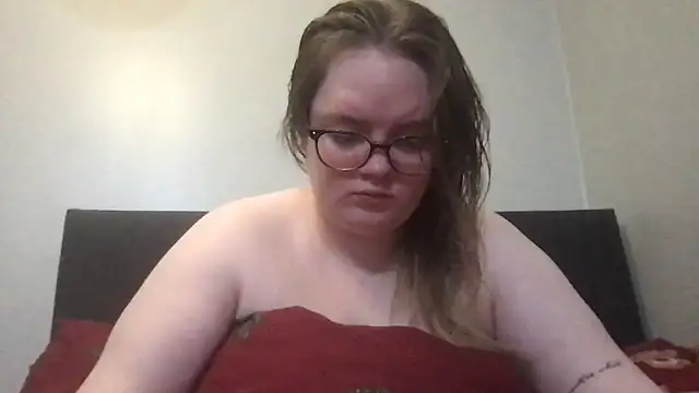 honeyyy24 online show from 12.02.25