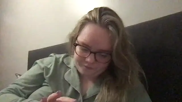 honeyyy24 online show from 02.22.26