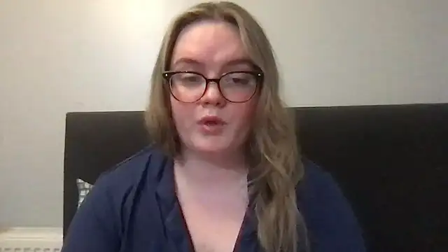 honeyyy24 online show from 04.10.26