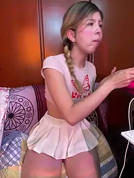 KittieCatty online show from 10.05.25