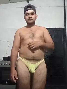 Snapshot of travieso2893 chatting on 02.01.26 travieso2893 online show from 02.01.26