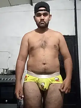 Snapshot of travieso2893 chatting on 02.11.26 travieso2893 online show from 02.11.26