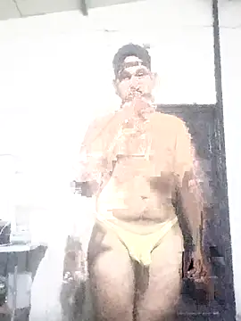Snapshot of travieso2893 chatting on 06.15.26 travieso2893 online show from 06.15.26