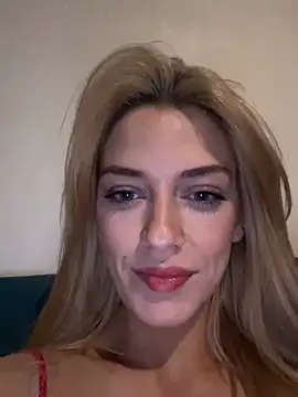 Lolitaxlola online show from 03.17.25