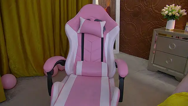 IrisMonn online show from 12.11.24