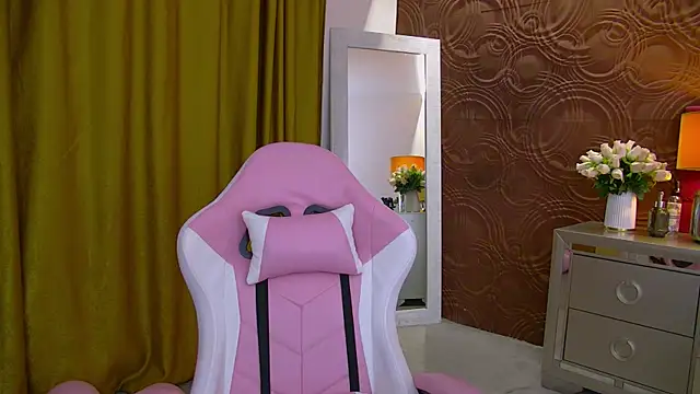 IrisMonn online show from 12.20.24