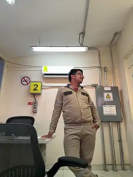 EnriquePersian197 online show from 03.08.25