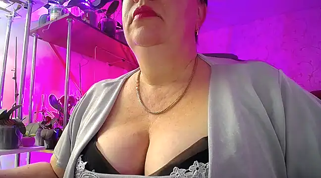  Sweet Woman online show from 02.08.25