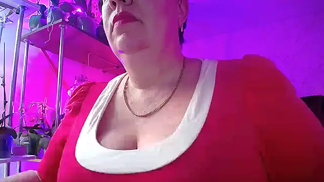  Sweet Woman online show from 02.23.25