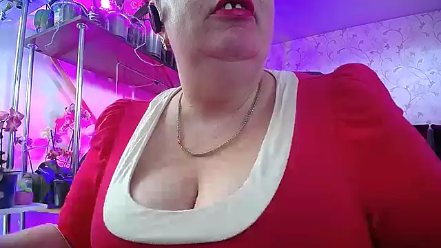  Sweet Woman online show from 03.22.25