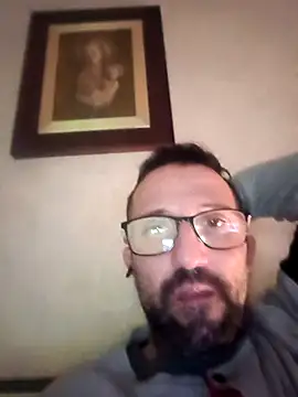 Snapshot of Porco81cazzo chatting on 11.30.25 Porco81cazzo online show from 11.30.25