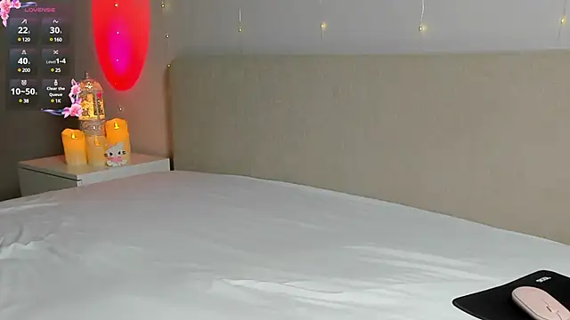 Emmanuelleee online show from 02.25.25