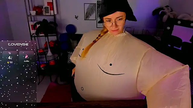 LadyIzabel online show from 01.25.25