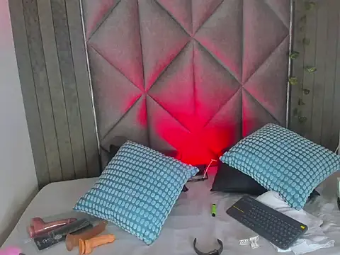 Snapshot of BriaConner_ chatting on 02.28.26 BriaConner online show from 02.28.26