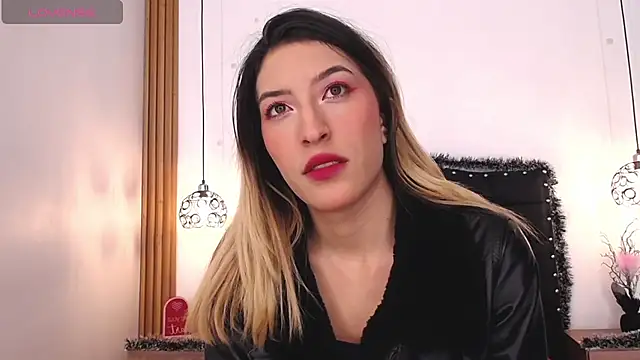 Snapshot of FULL_TENTATION_ chatting on 01.08.26 FULL TENTATION online show from 01.08.26