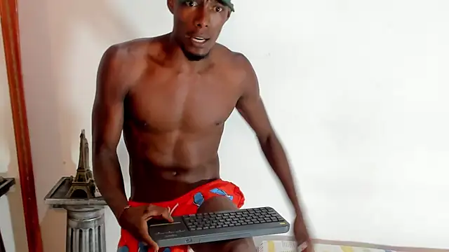 Snapshot of Darick_brown chatting on 01.27.25 Darick brown online show from 01.27.25