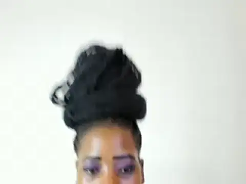 CUPCAKE05 online show from 12.17.24