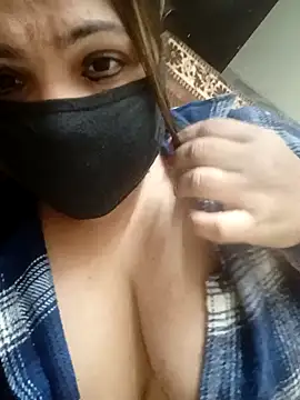 Naughty-Trisha online show from 12.26.24