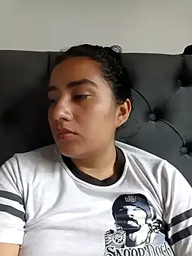 Hellen Alex online show from 12.17.24