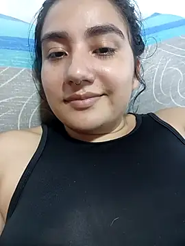 Hellen Alex online show from 10.21.25