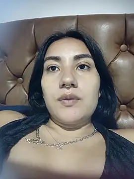 Hellen Alex online show from 04.08.26