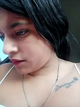 naughty-girl01 online show from 01.20.25