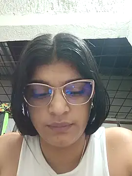 naughty-girl01 online show from 02.13.25