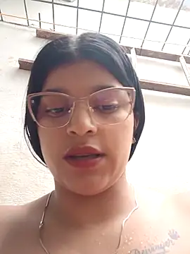 naughty-girl01 online show from 03.06.25