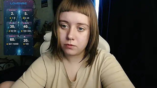 Snapshot of June_shy0 chatting on 12.08.24 June shy0 online show from 12.08.24