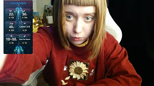 Snapshot of June_shy0 chatting on 12.19.24 June shy0 online show from 12.19.24