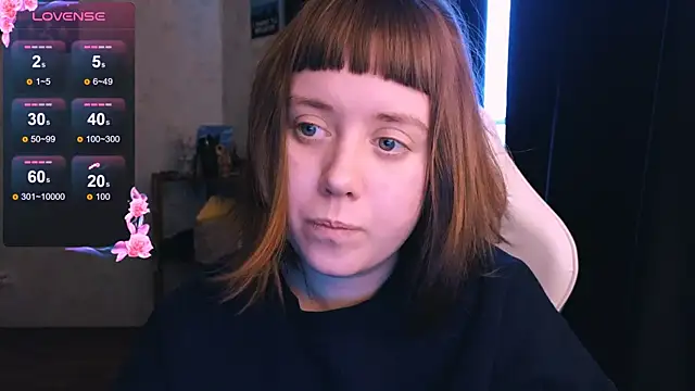 Snapshot of June_shy0 chatting on 01.10.25 June shy0 online show from 01.10.25