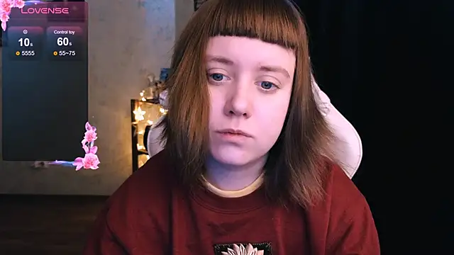 Snapshot of June_shy0 chatting on 01.18.25 June shy0 online show from 01.18.25