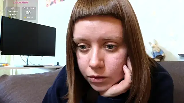 Snapshot of June_shy0 chatting on 02.26.25 June shy0 online show from 02.26.25